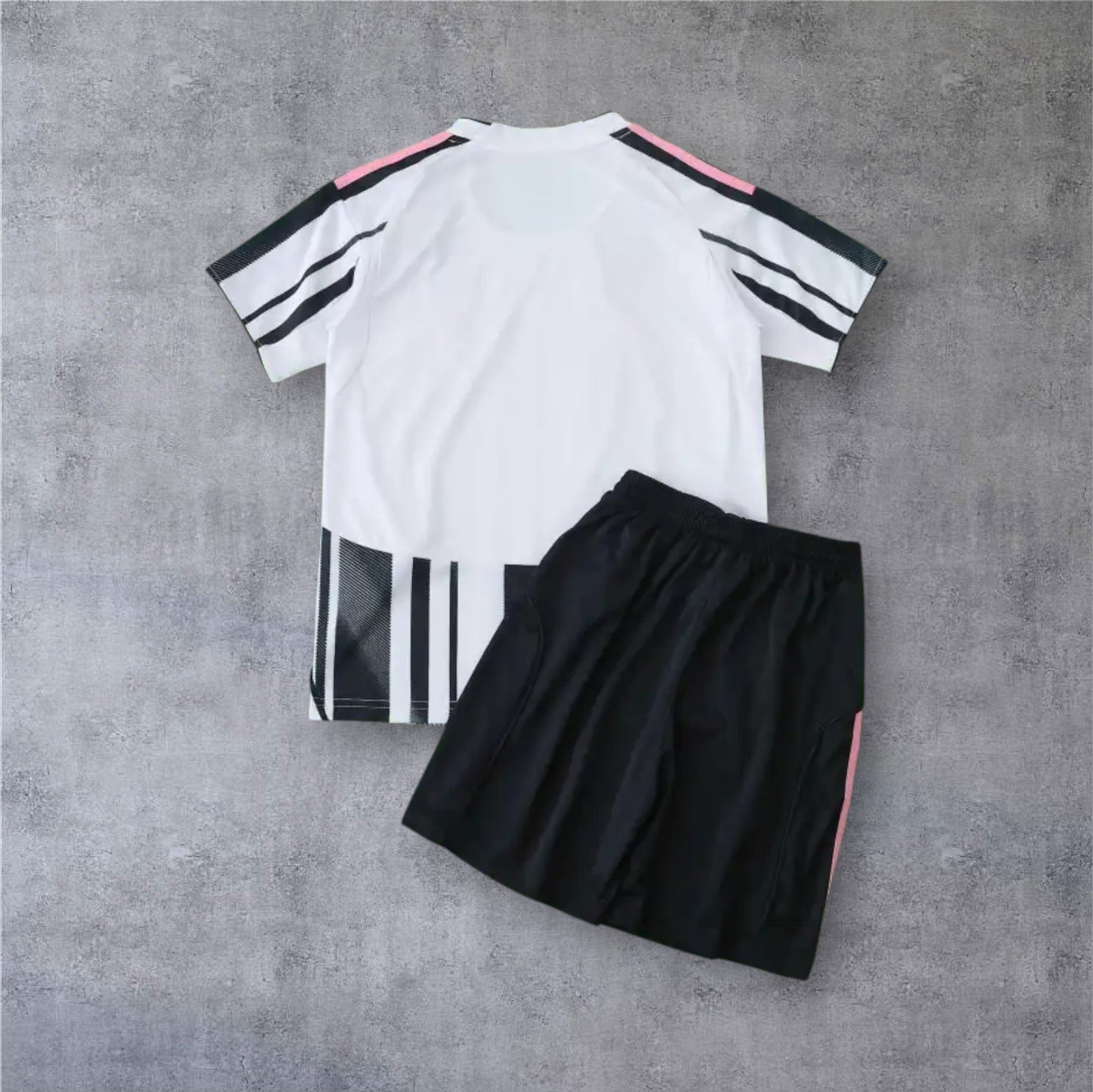 25-26 season Juventus F.C. home Kids kit