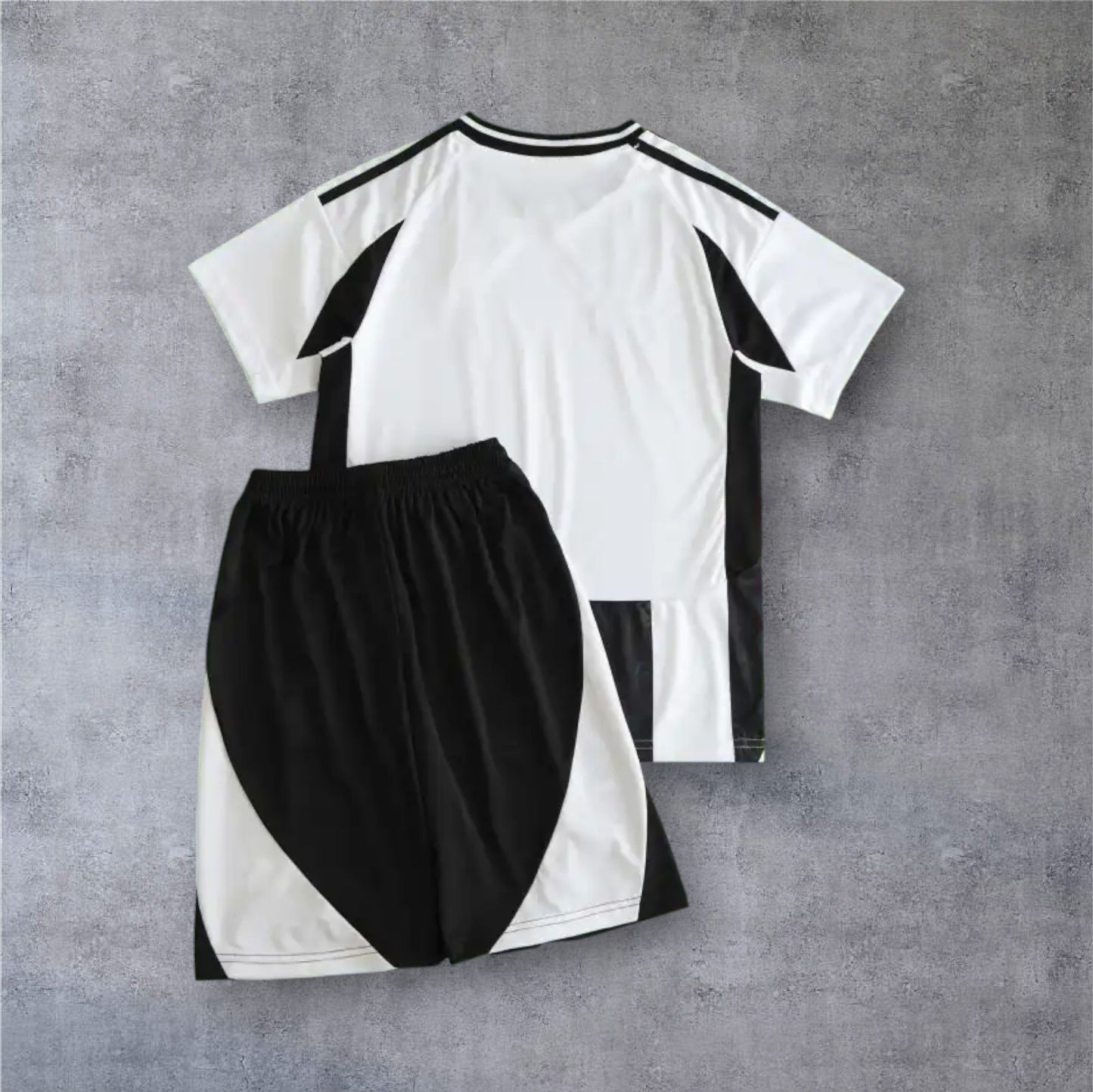 24-25 season Juventus home Kids kit