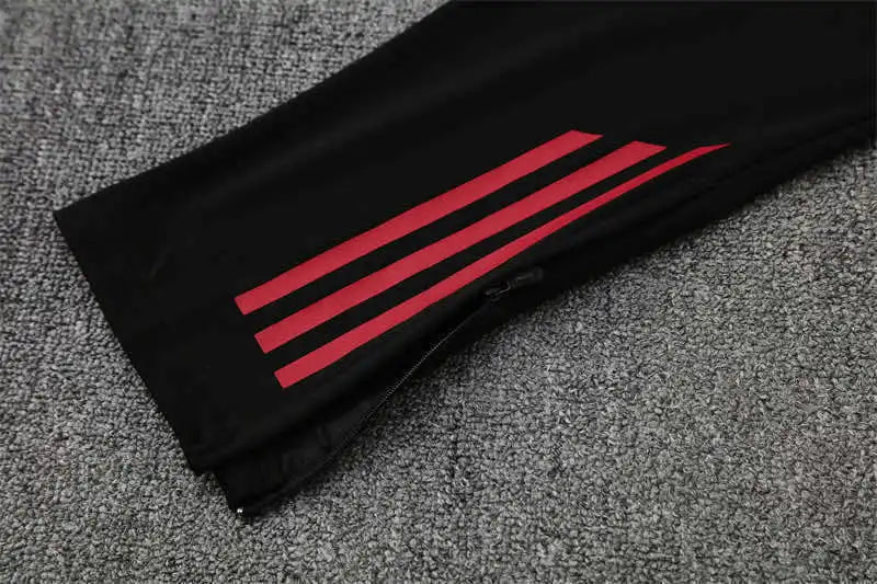 25-26 season Manchester United F.C. - Half zip training suit set