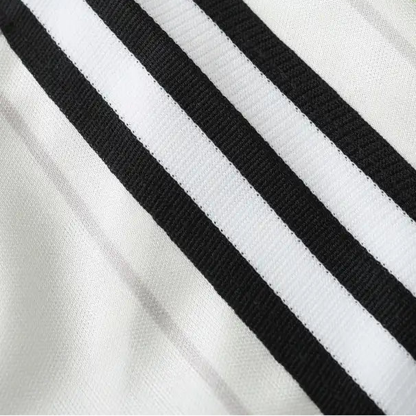 83-84 Manchester United away Retrò - Fan version