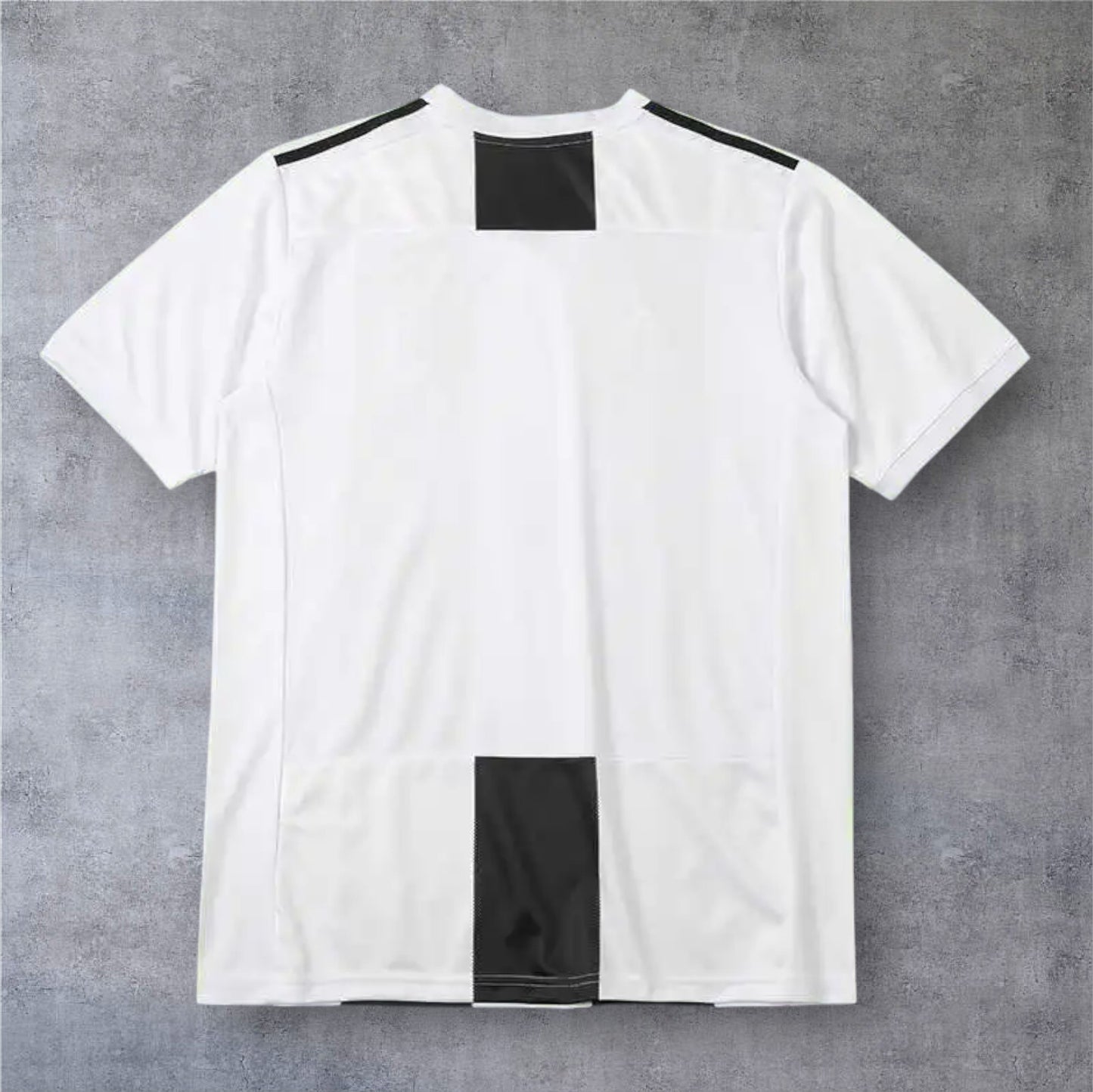 18-19 season Juventus home Retrò - Fan version