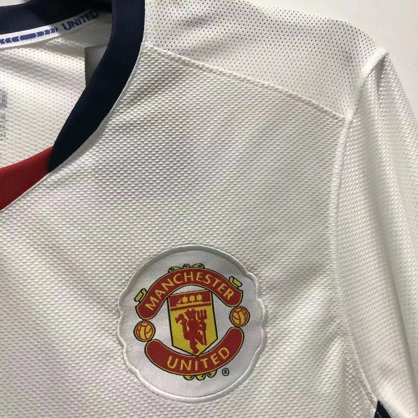 08-09 season Manchester United away long seleeve retro - Fan version