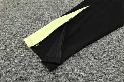 24-25 Liverpool F.C. black Training suit - set Player version