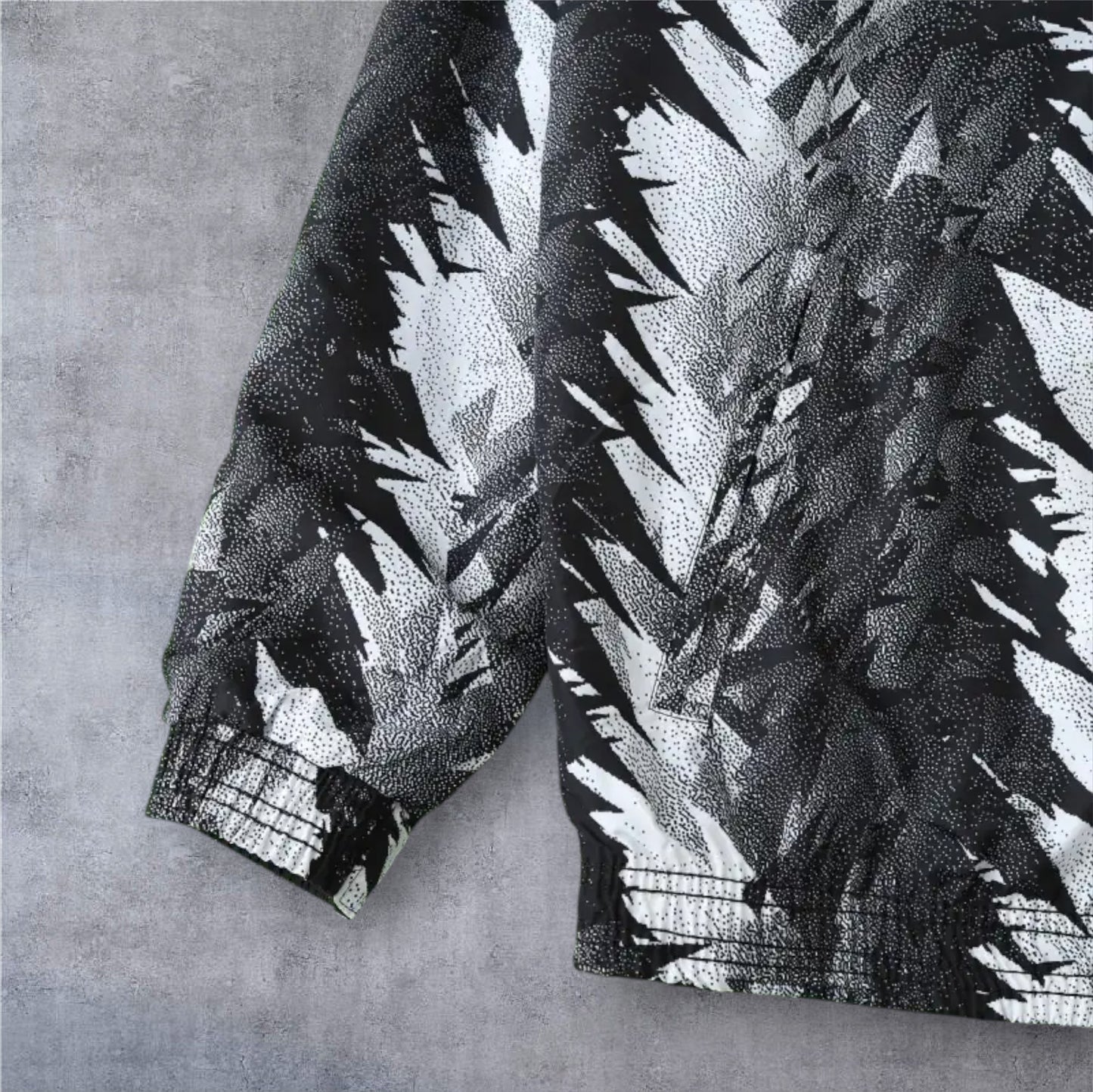 24-25 Juventus F.C. Wear on both sides windbreaker