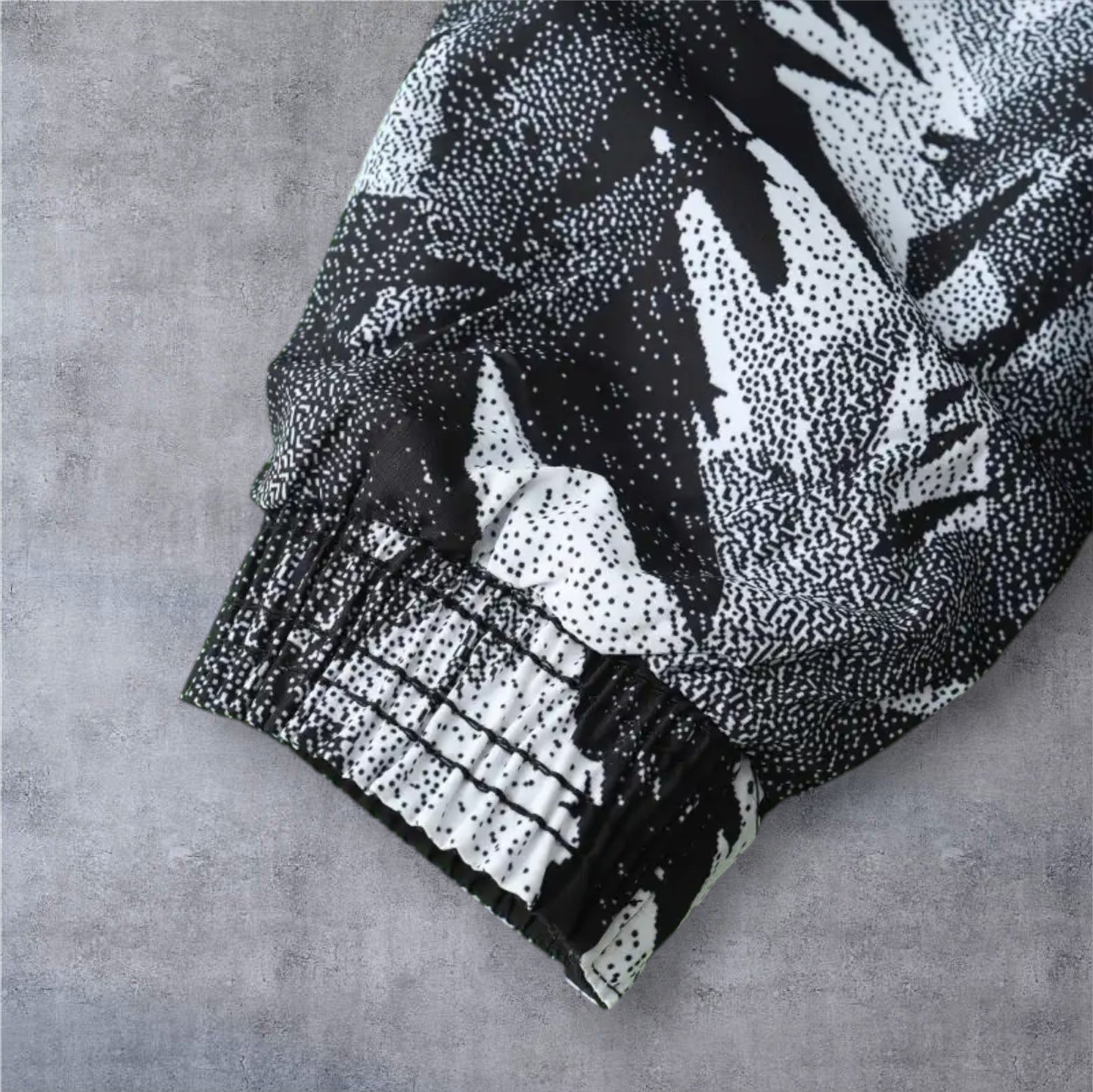 24-25 Juventus F.C. Wear on both sides windbreaker