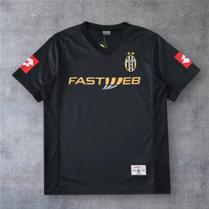 01-02 season Juventus F.C. away retro - Fan version