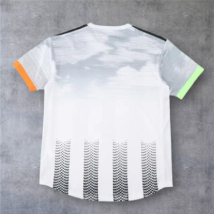 19-20 season Juventus F.C. Retrò Game Edition - Fan version