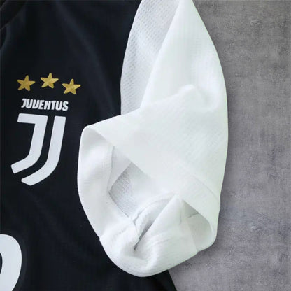 19-20 season Juventus F.C. home retro - Fan version