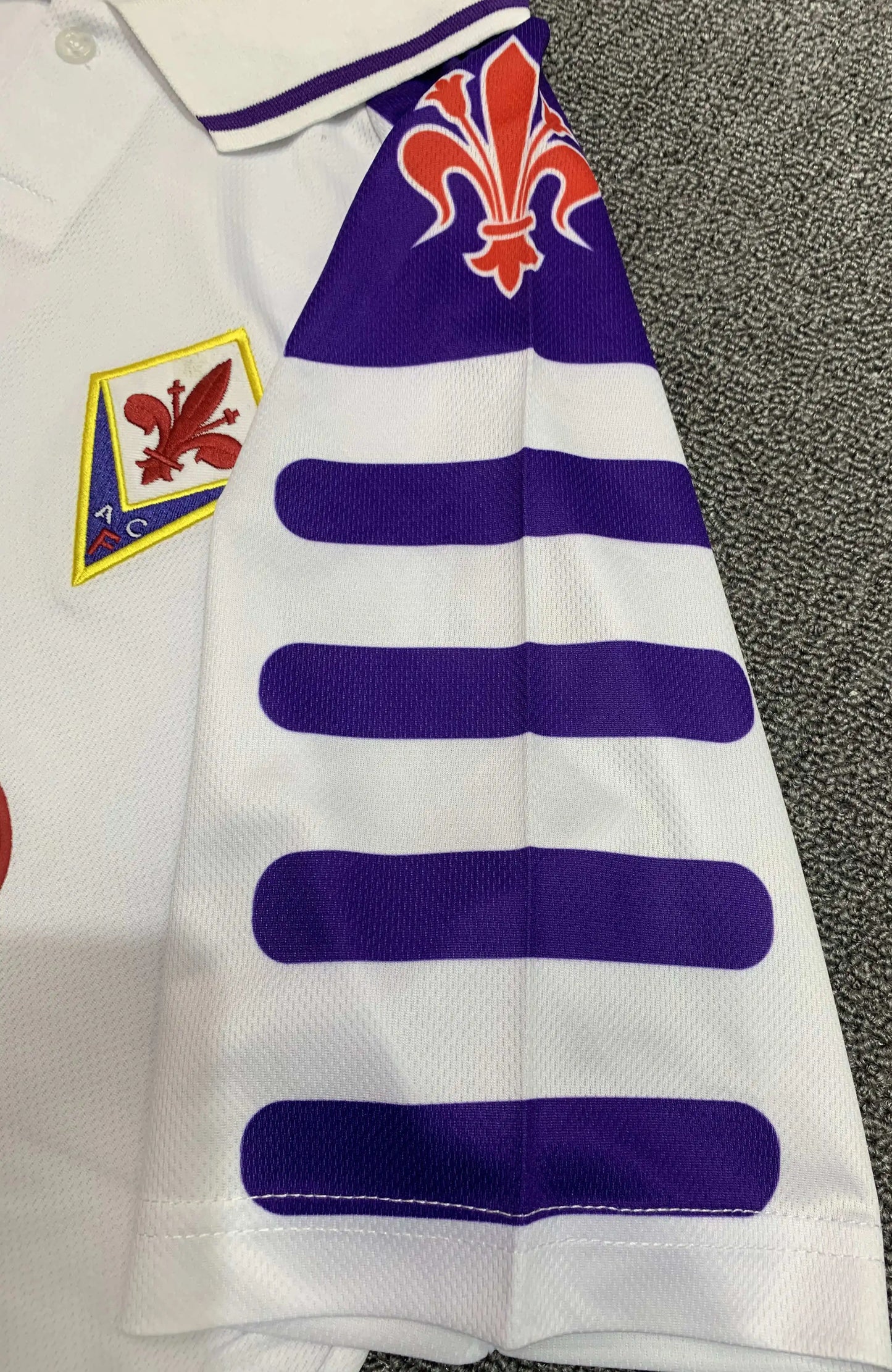 97-98 season ACF Fiorentina Away Retrò - Fan version