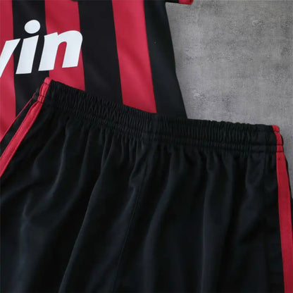 09-10 A.C. Milan home retro Kids kit