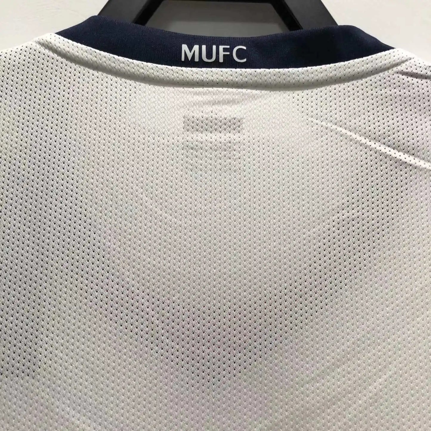 08-09 season Manchester United away long seleeve retro - Fan version