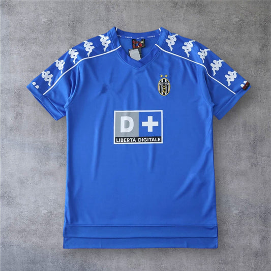 99-00 season Juventus F.C. away retro - Fan version