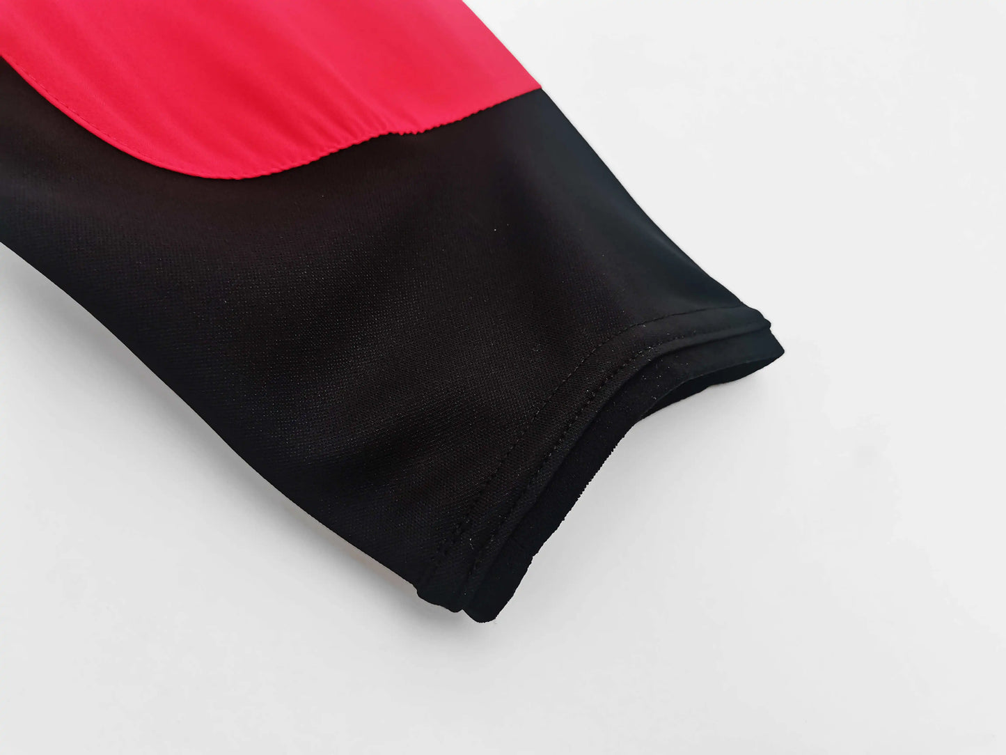 02-04 Manchester United Home Long sleeved Retro - Fan version