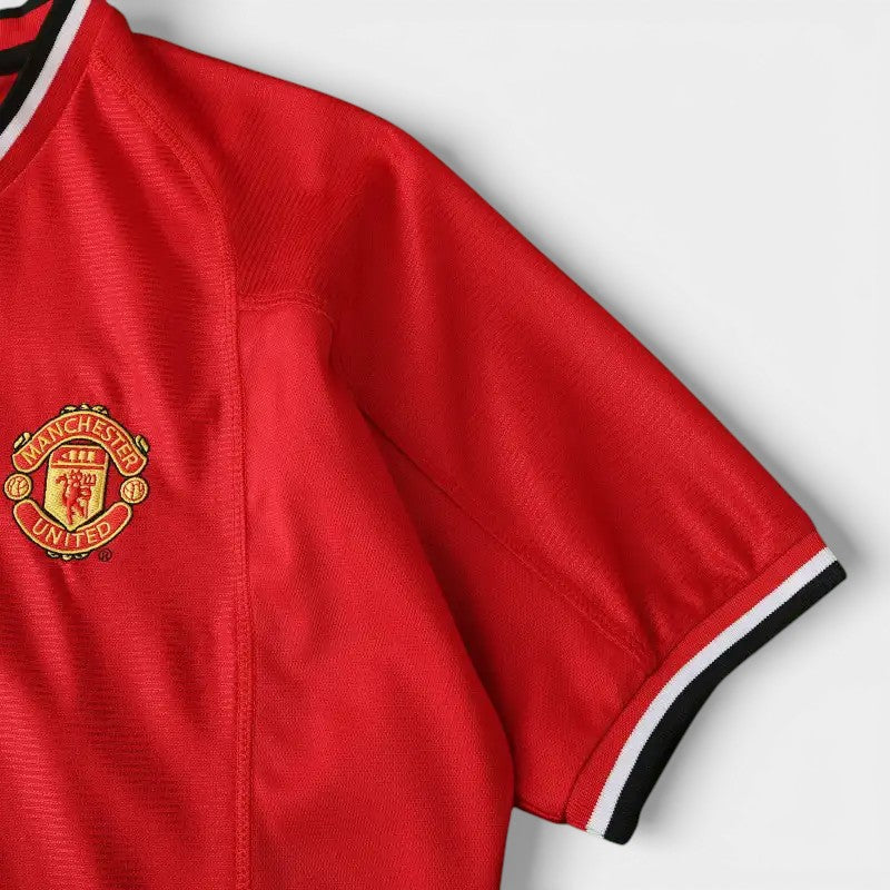 00-02 season Manchester United home Retrò - Fan version