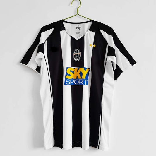 04-05 season Juventus Home Retro - Fan version