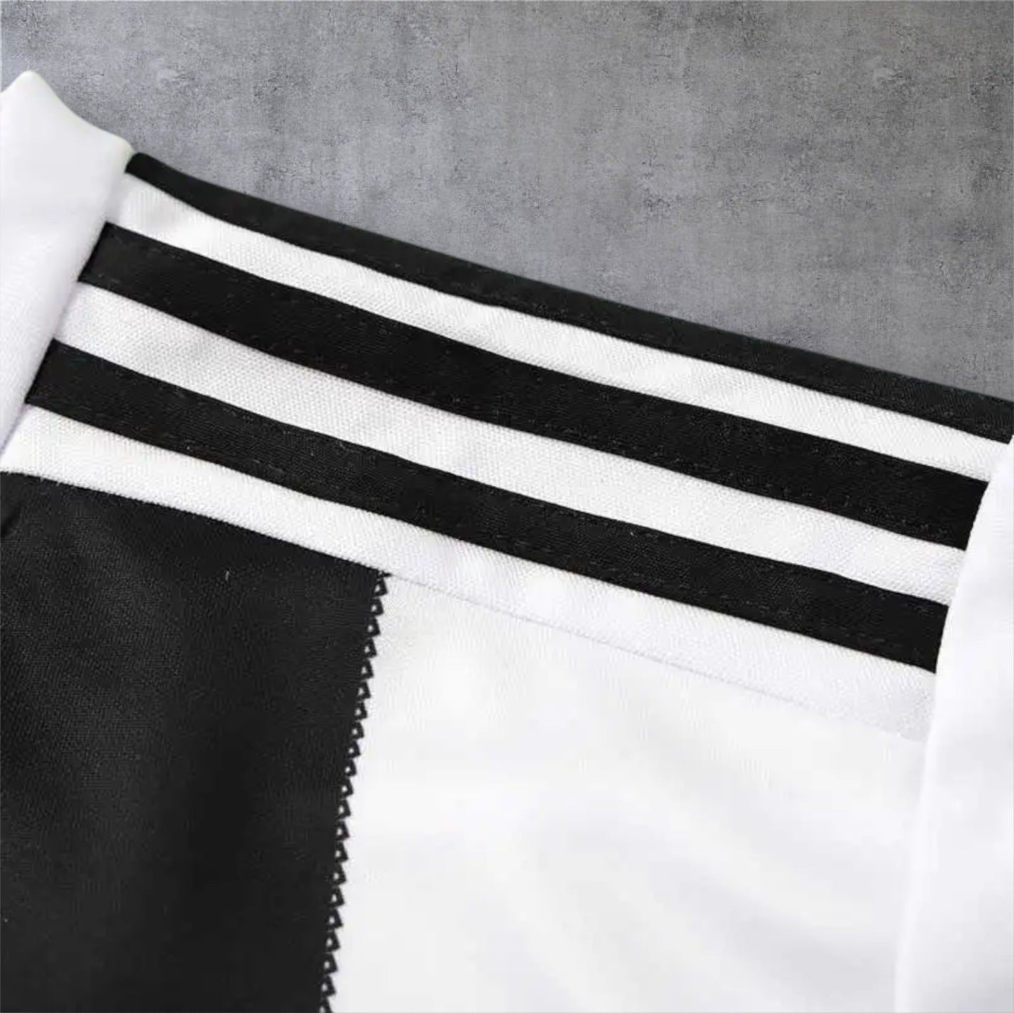 18-19 season Juventus home Retrò - Fan version