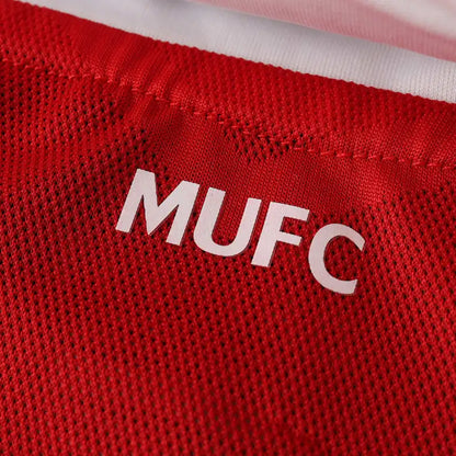 10-11 season Manchester United home Long sleeved Retro - Fan version