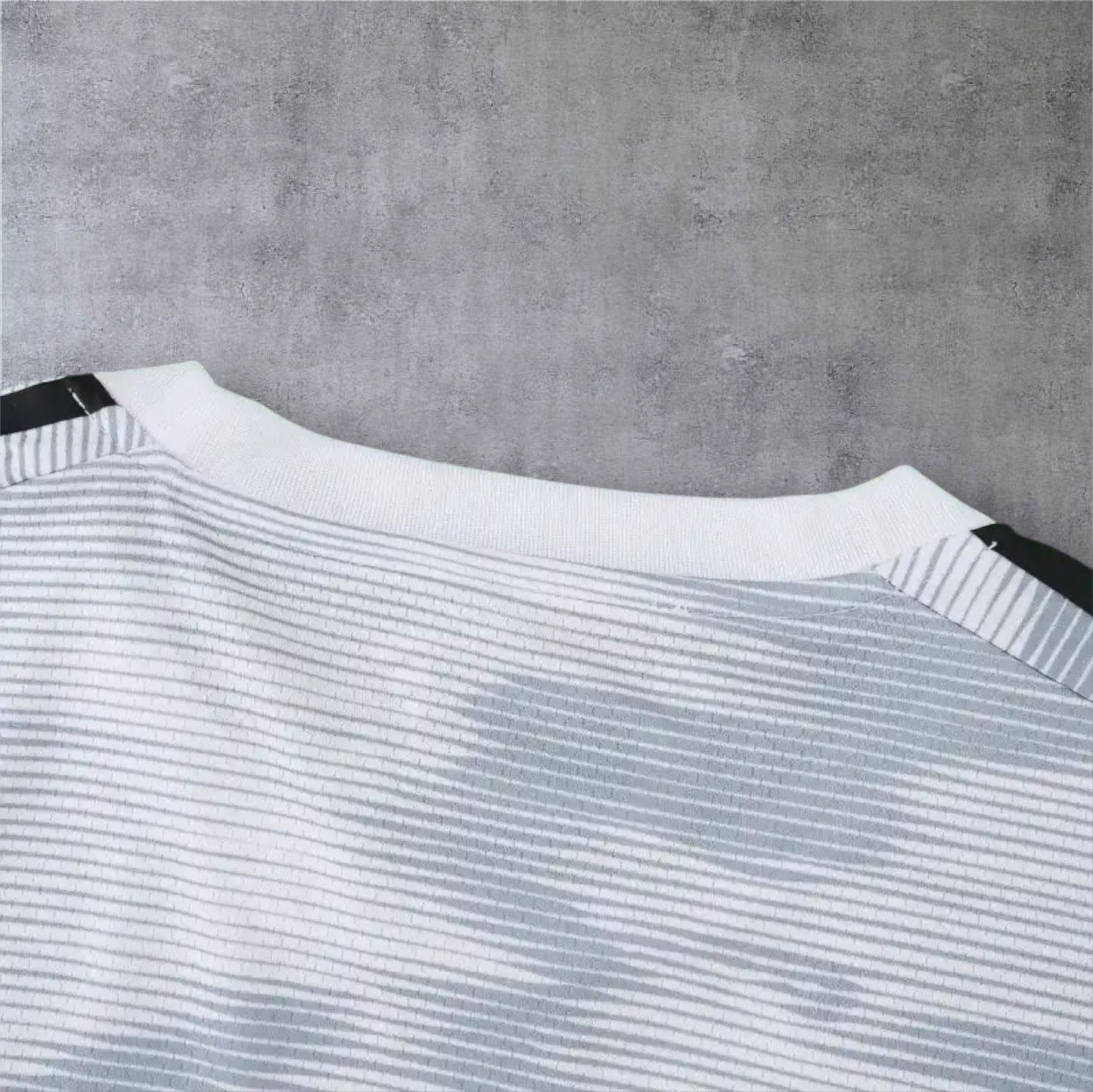 19-20 season Juventus F.C. Retrò Game Edition - Fan version