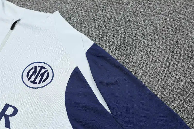 25-26 season F.C. Internazionale Milano Half zip training suit set