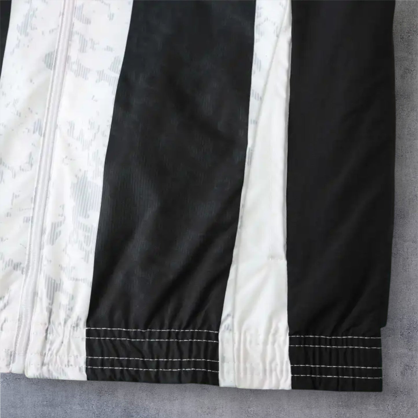 24-25 Juventus F.C. Wear on both sides windbreaker