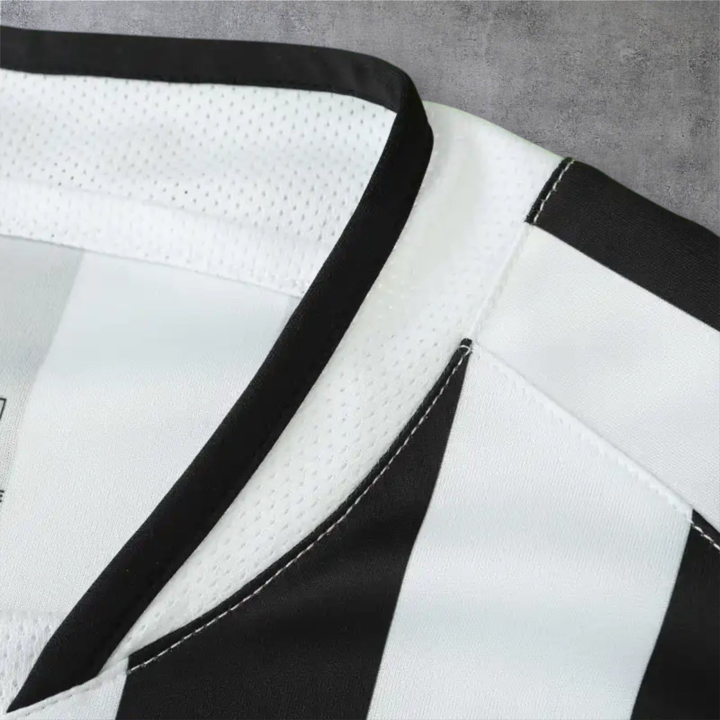 03-04 season Juventus F.C. Home retro - Fan version