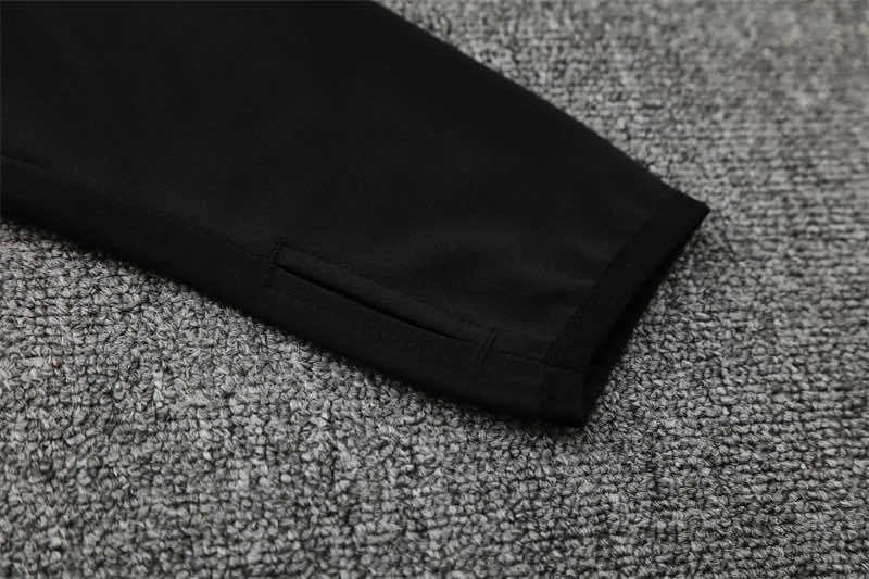 25-26 season Liverpool F.C. Half zip training suit - set