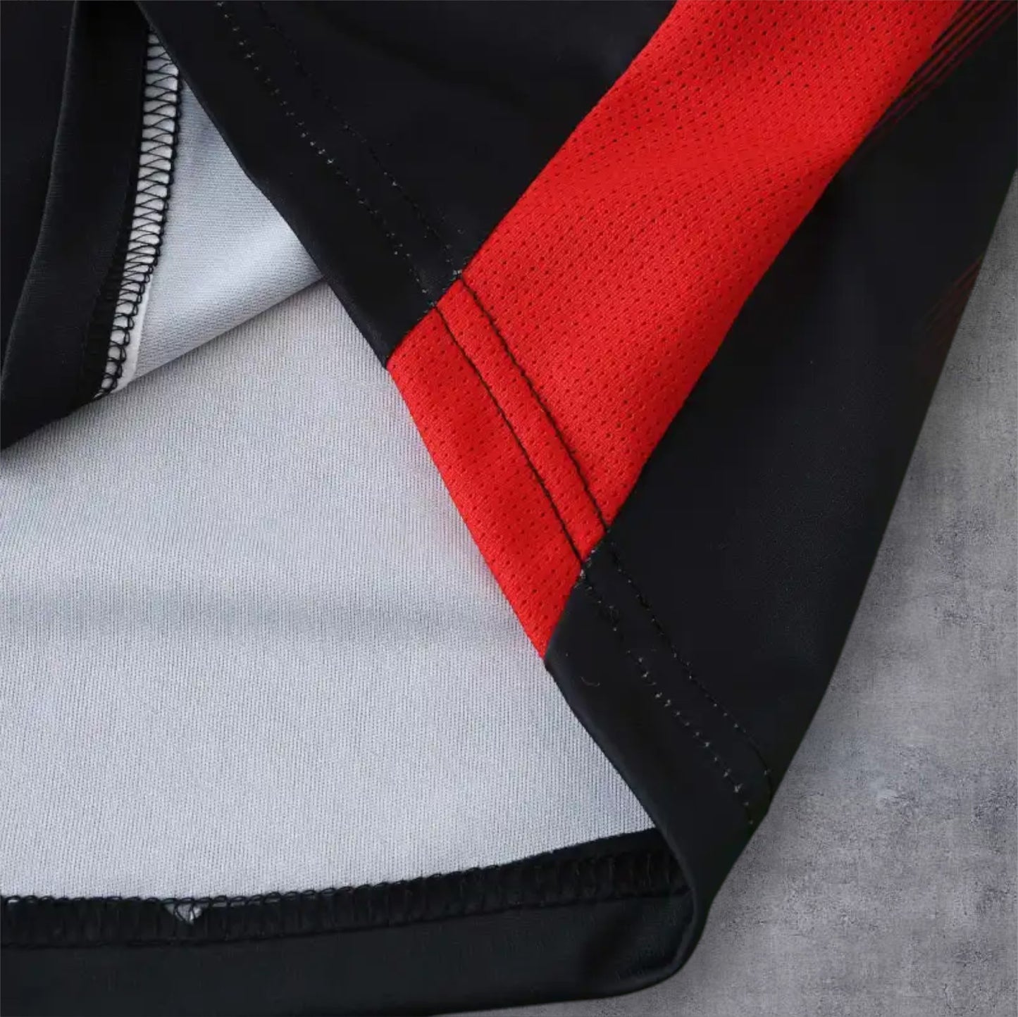 04-05 A.C. Milan home retro Kids kit