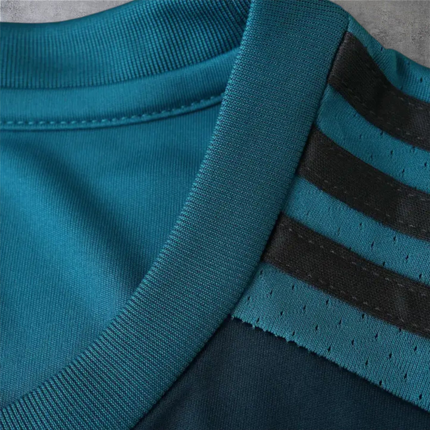 17-18 season Real Madrid third retro - Fan version