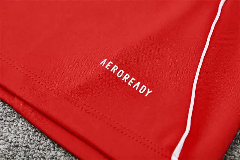 25-26 season Manchester United F.C. - Half zip training suit set